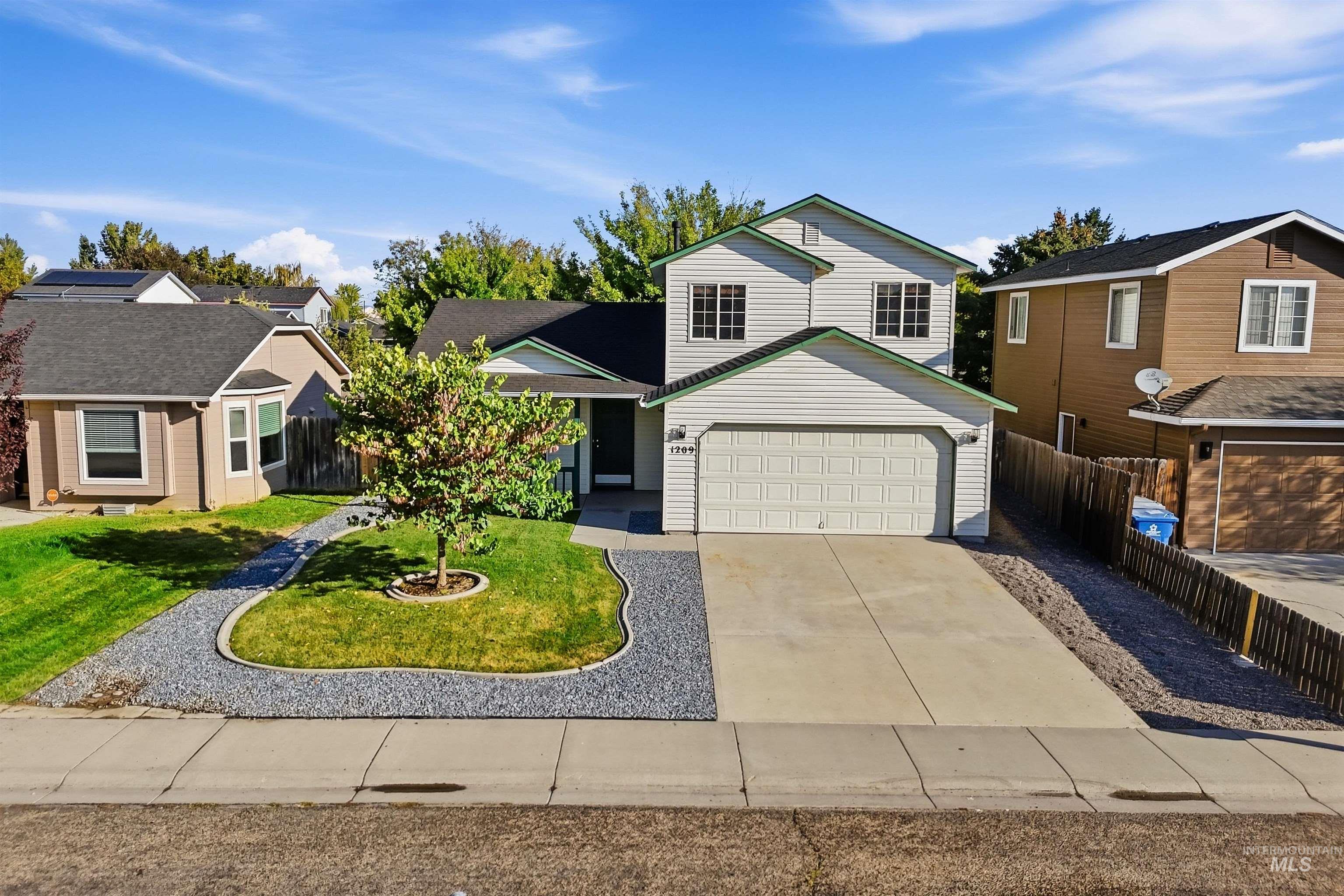 1209 Gold Creek Dr Property Photo 1