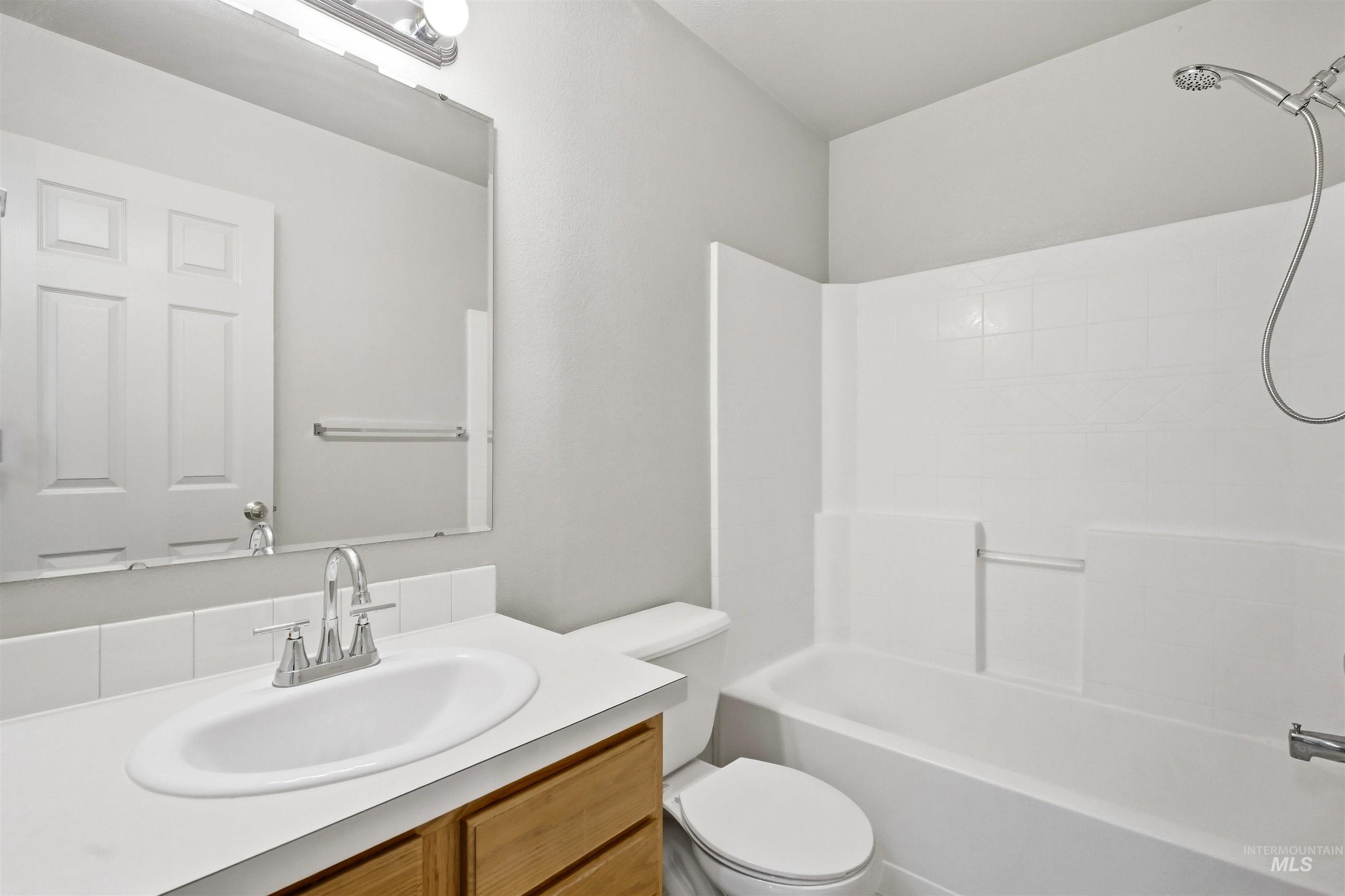 1209 Gold Creek Dr Property Photo 26