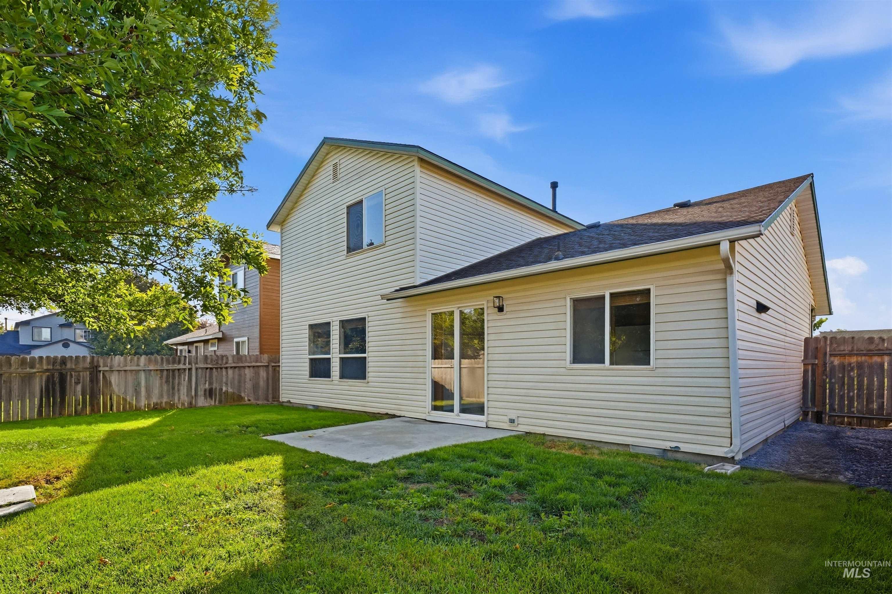 1209 Gold Creek Dr Property Photo 33