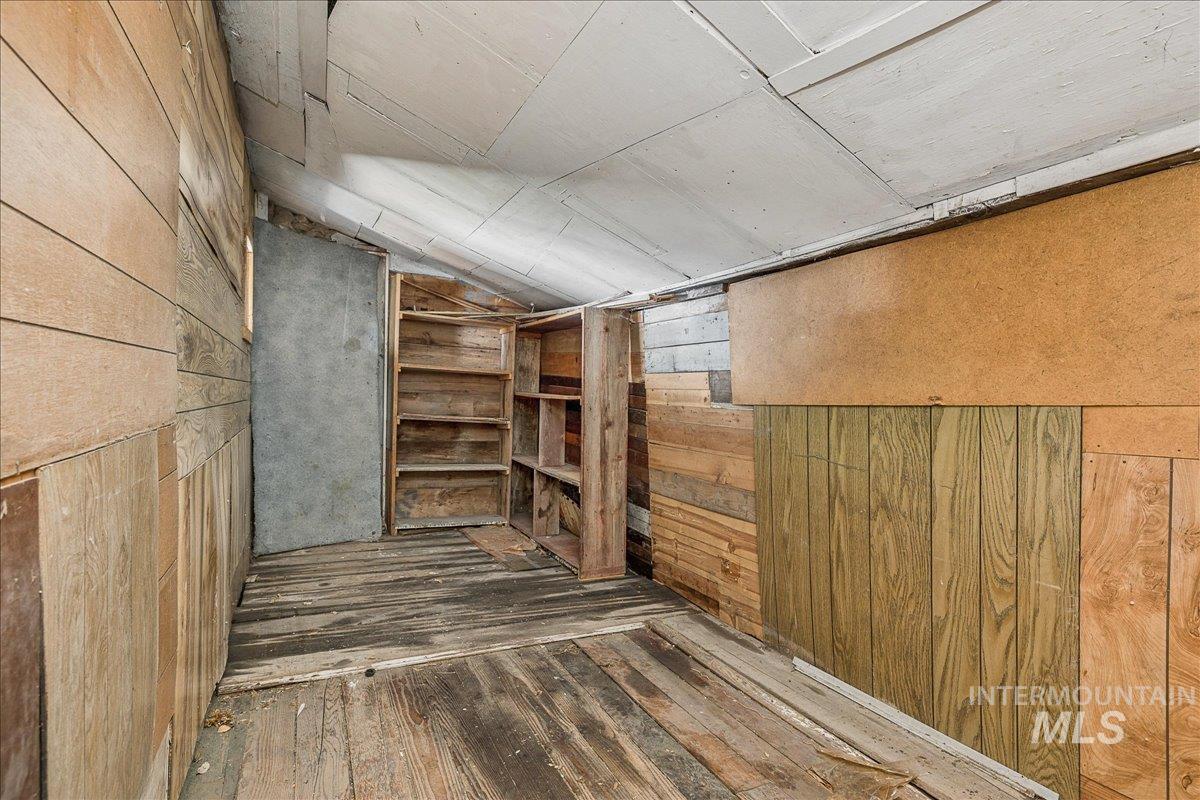 1215 13th Ave S Property Photo 31