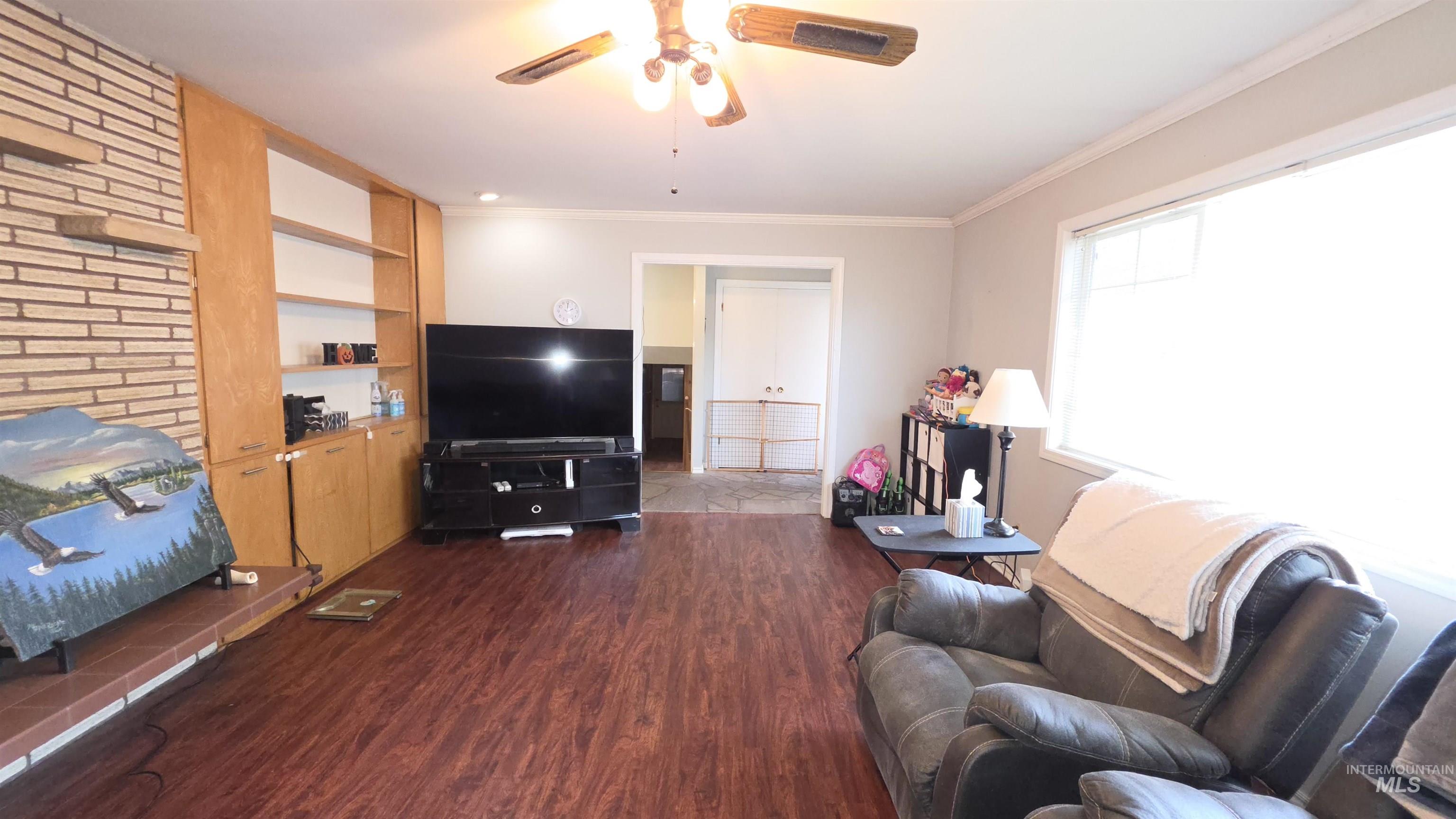 1428 14th Ave. Property Photo 7