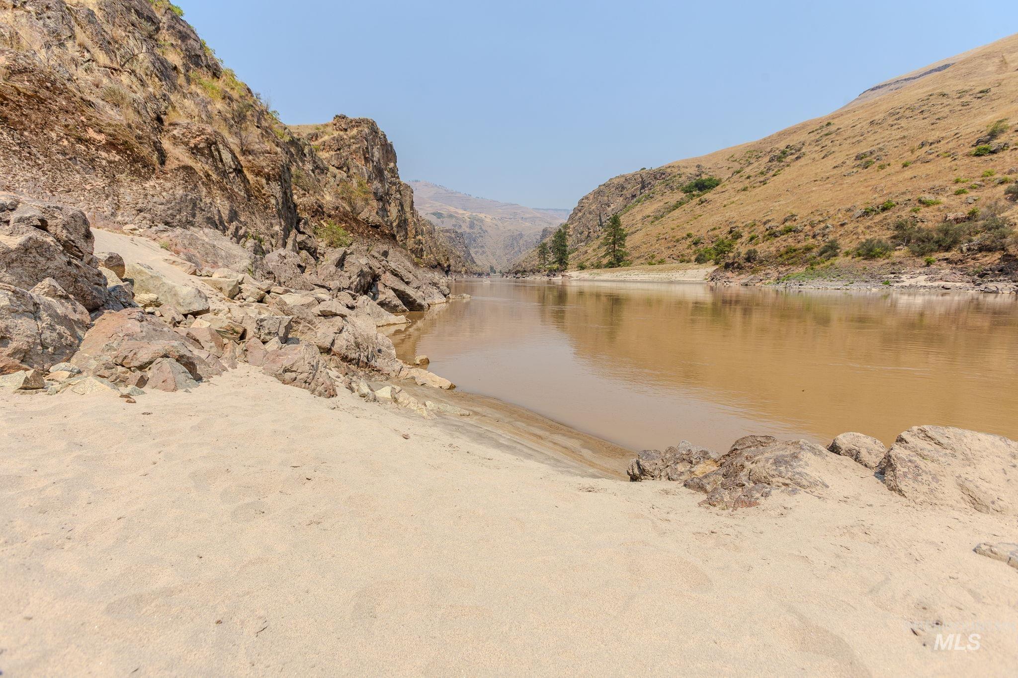 Nna Salmon River Property Photo 29