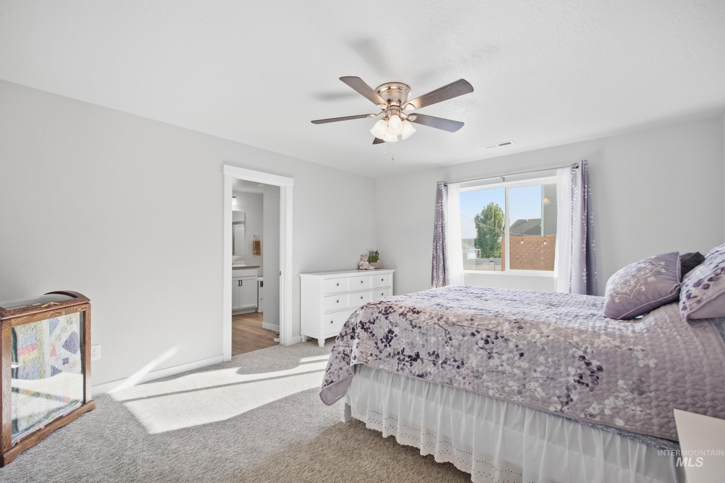 13214 S Wind River Ave Property Photo 12