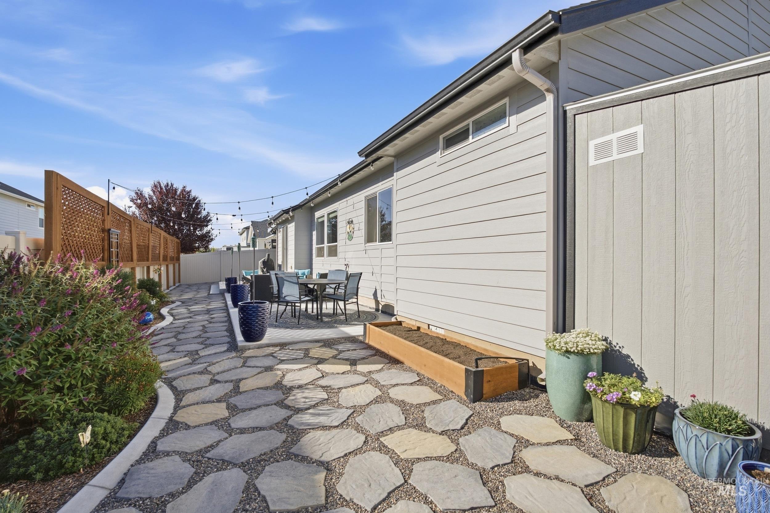 13214 S Wind River Ave Property Photo 20