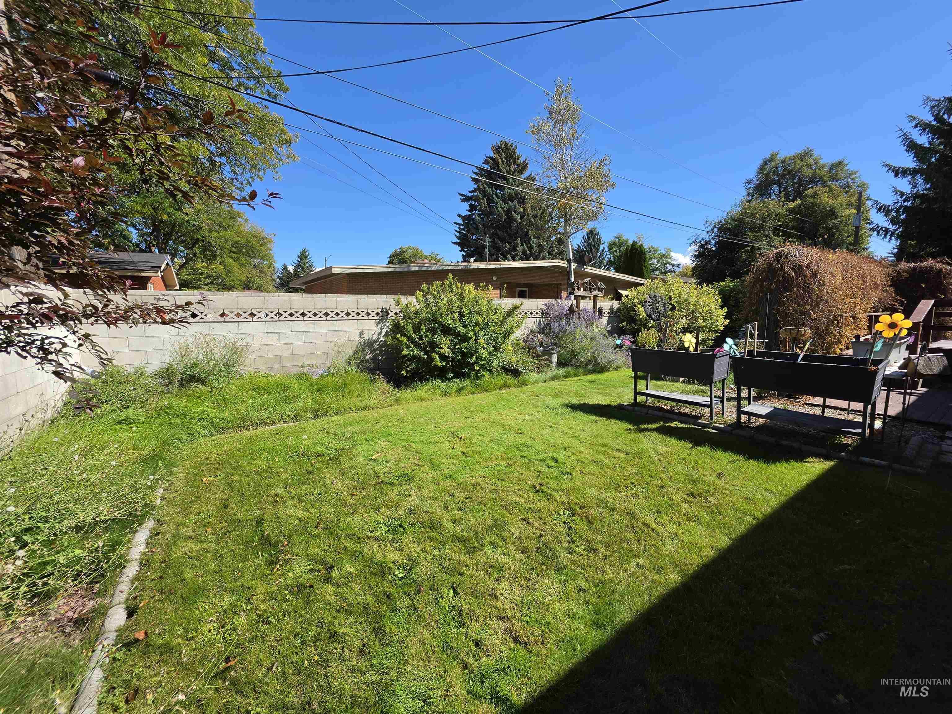 286 Pinon Drive Property Photo 4