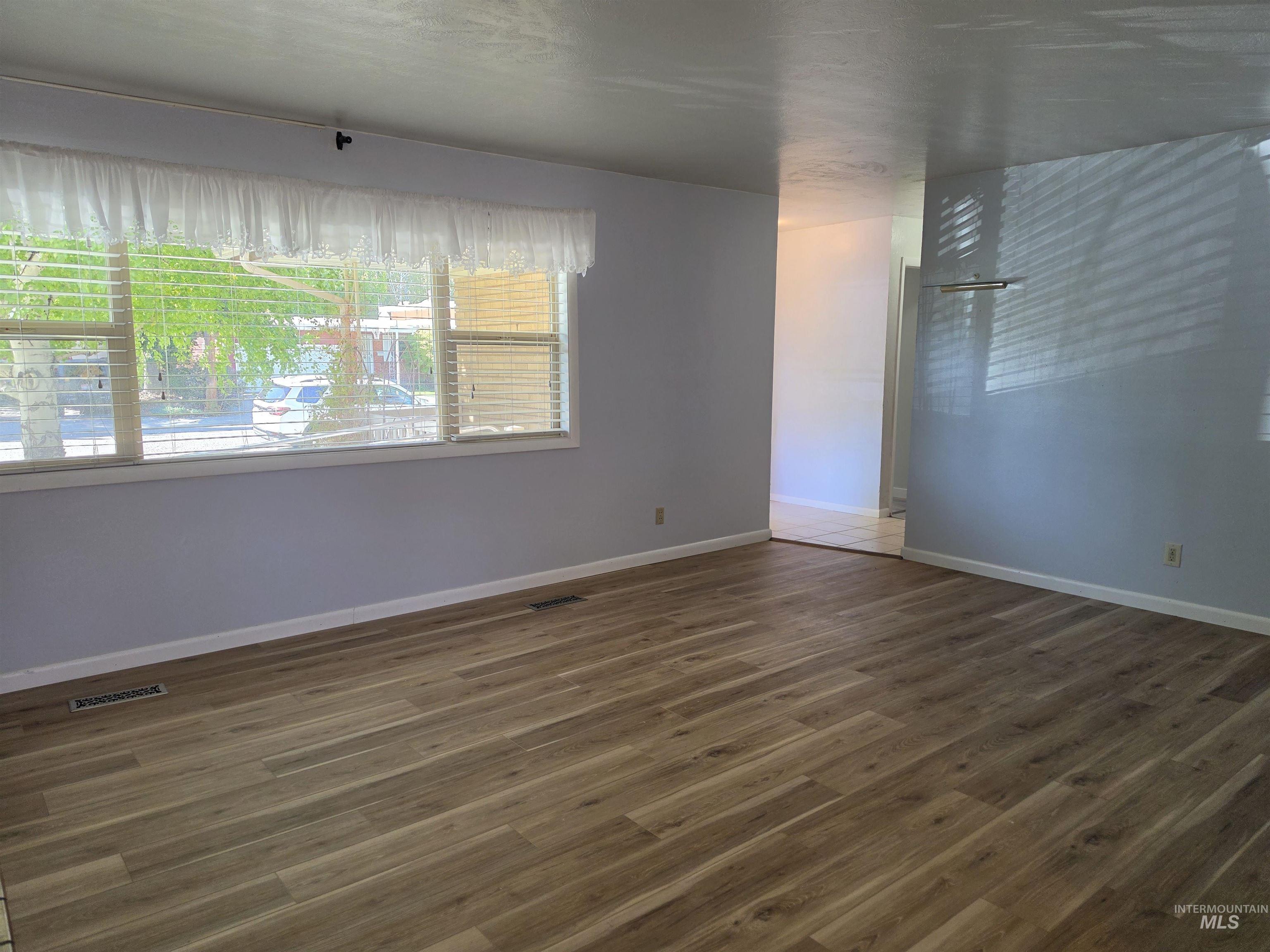 286 Pinon Drive Property Photo 9