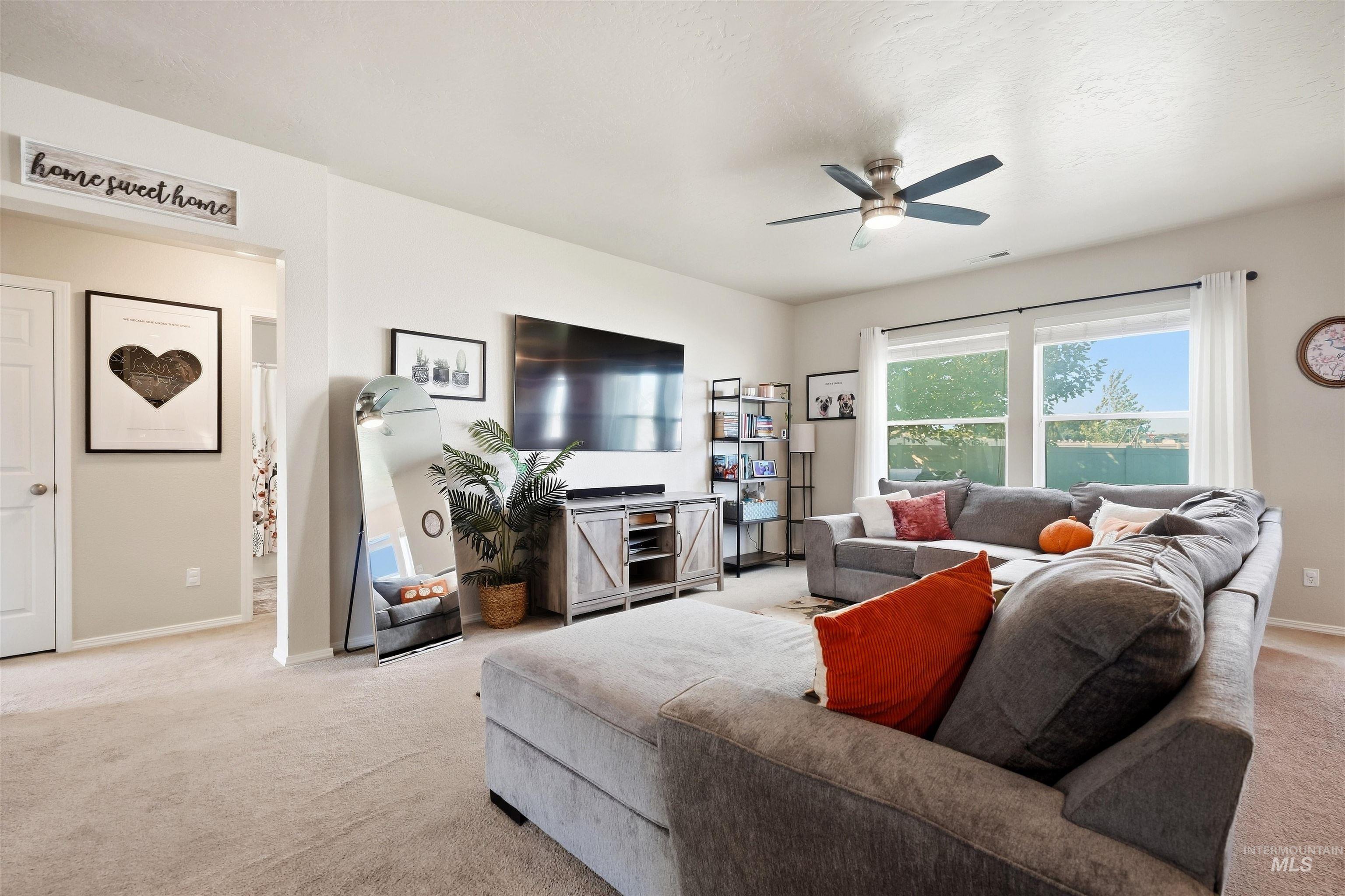 15517 Fuchsia Avenue Property Photo 24