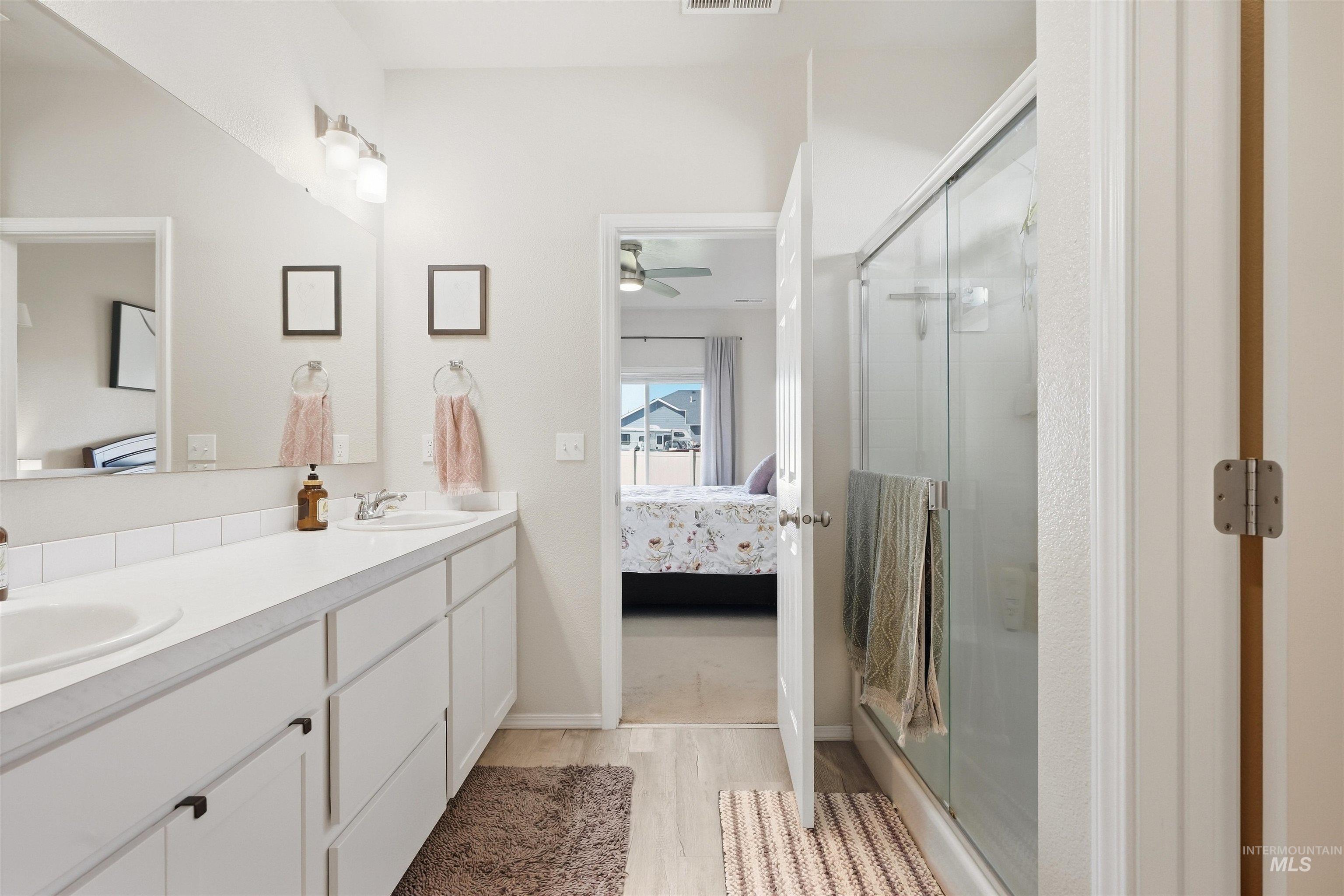 15517 Fuchsia Avenue Property Photo 33