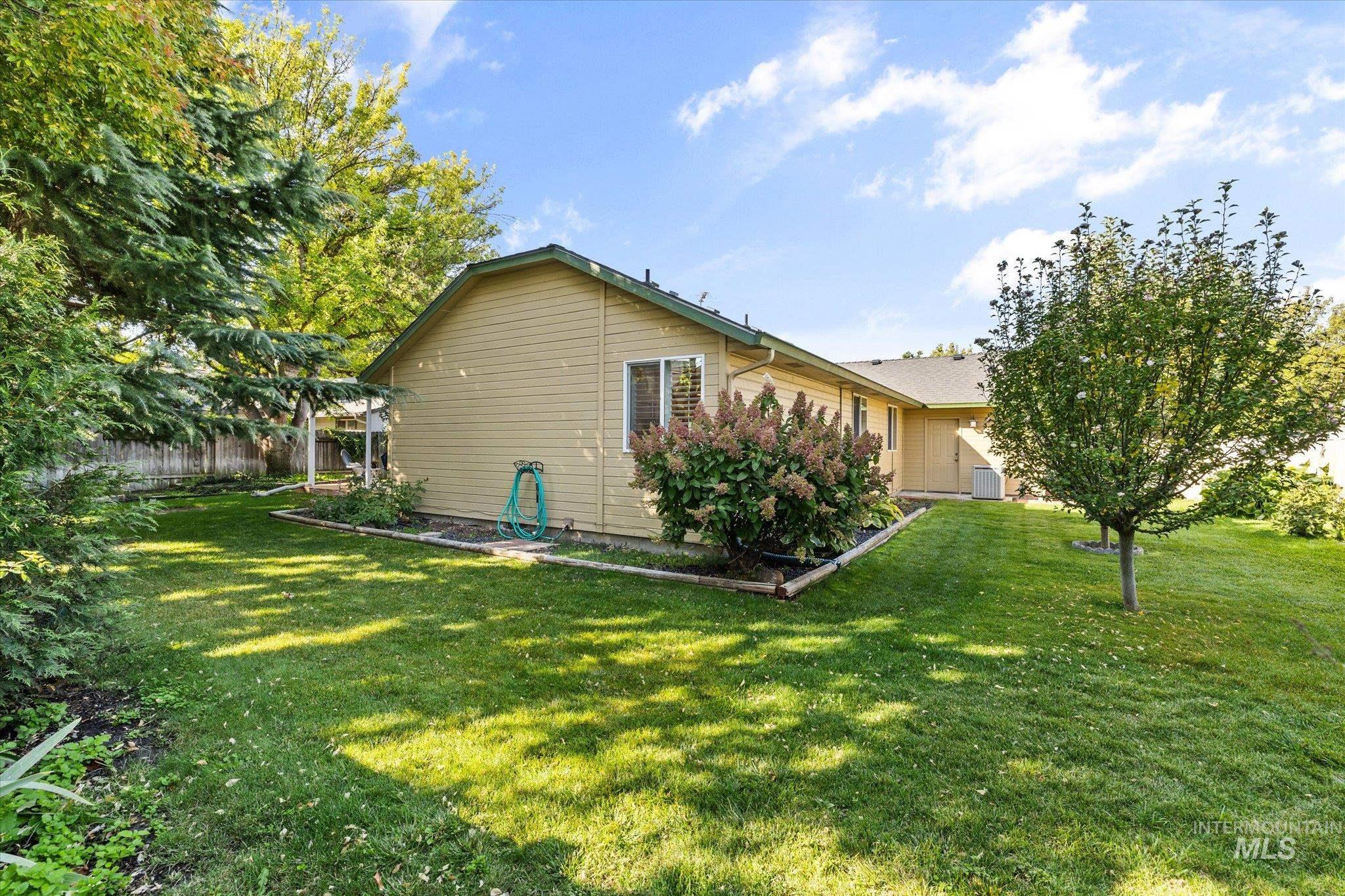 4986 N Edenburgh Way Property Photo 3