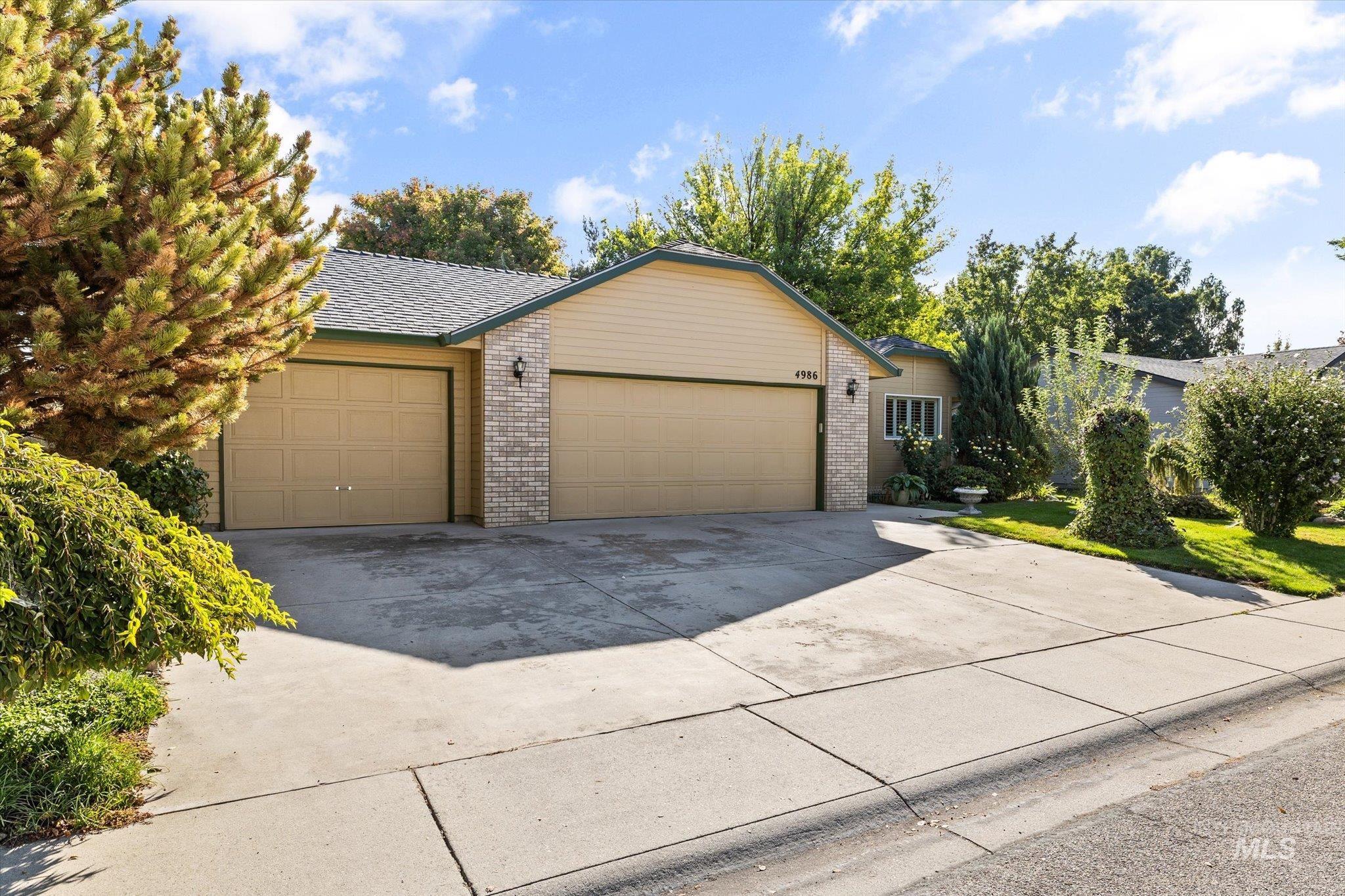 4986 N Edenburgh Way Property Photo 42
