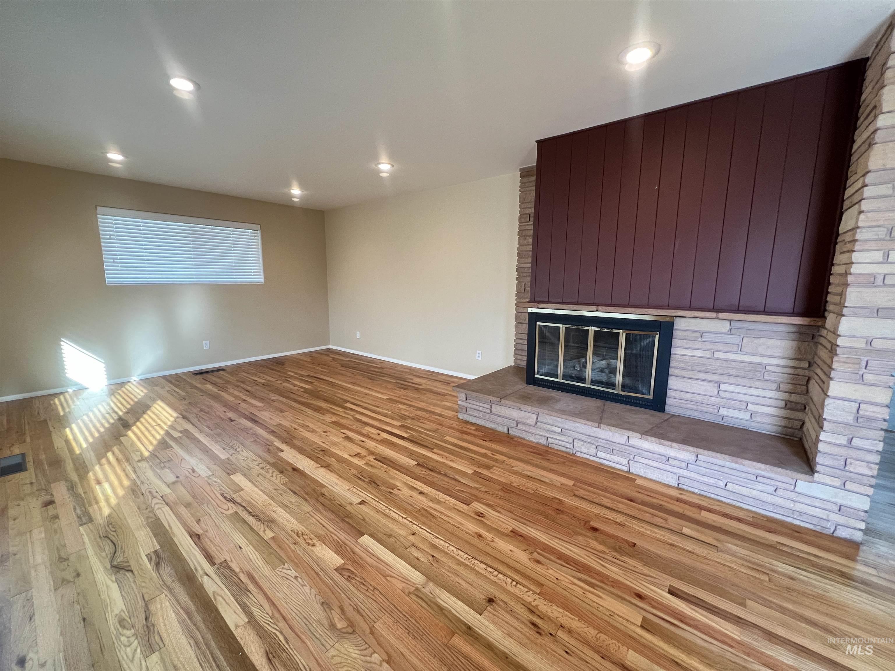 1300 S Brooklawn Dr. Property Photo 3