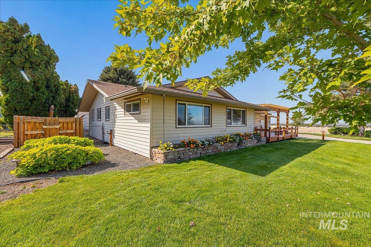 16227 S Kimball Ave Property Photo 9
