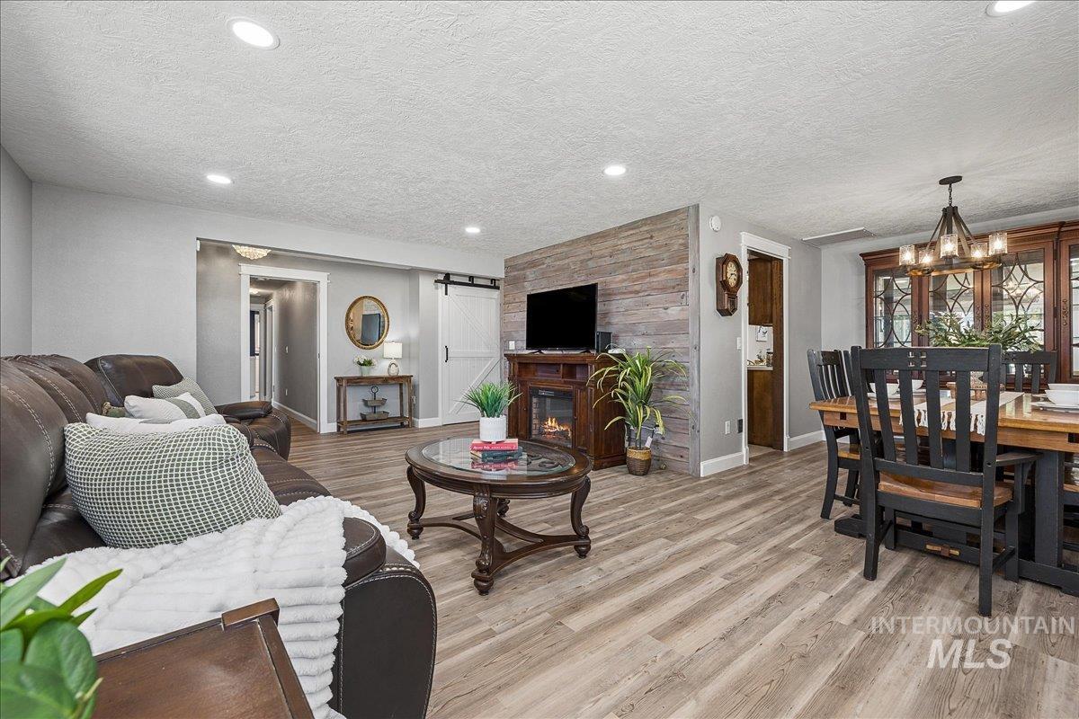 16227 S Kimball Ave Property Photo 12