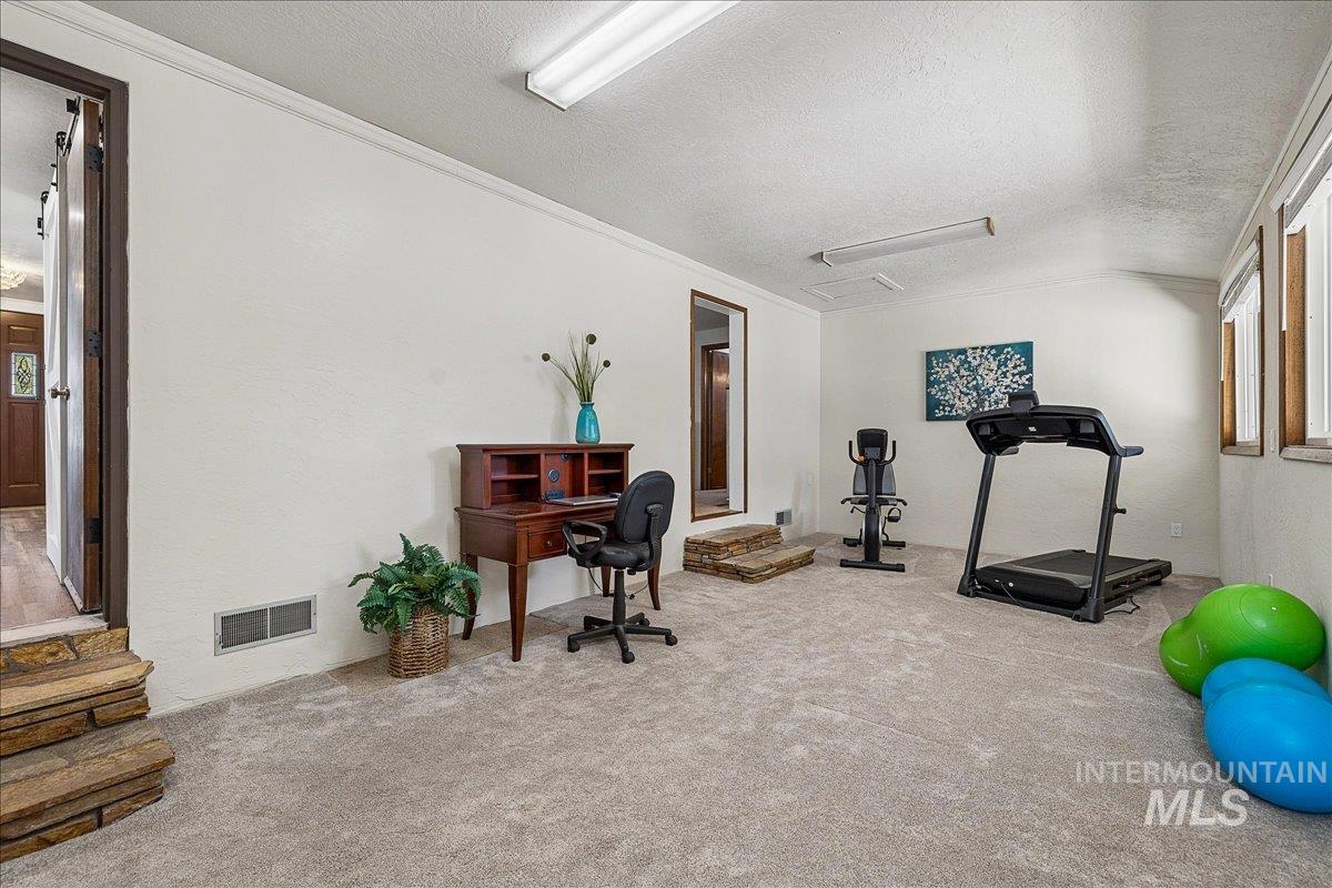 16227 S Kimball Ave Property Photo 37