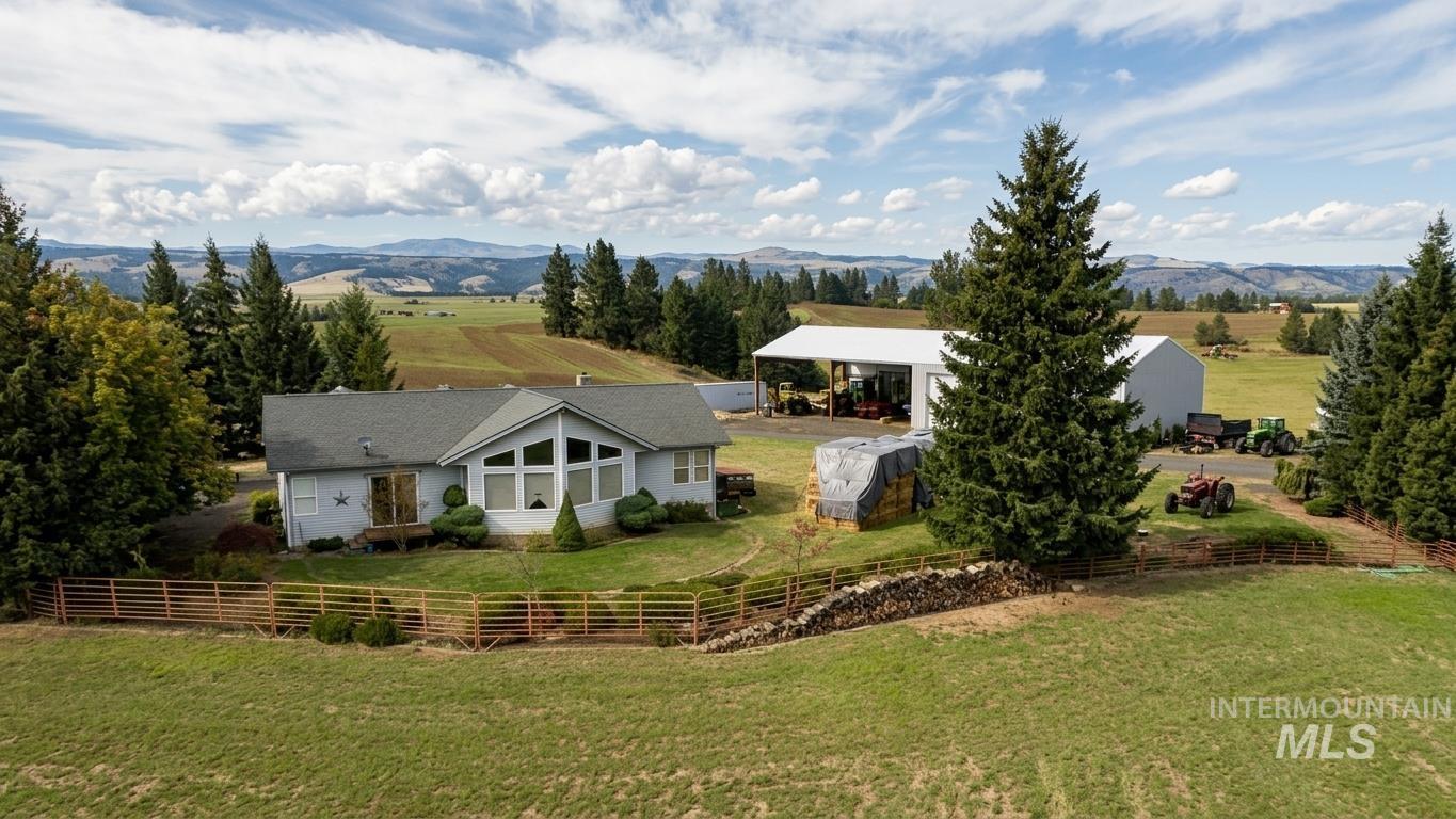 1249 Battle Ridge Road Property Photo 1