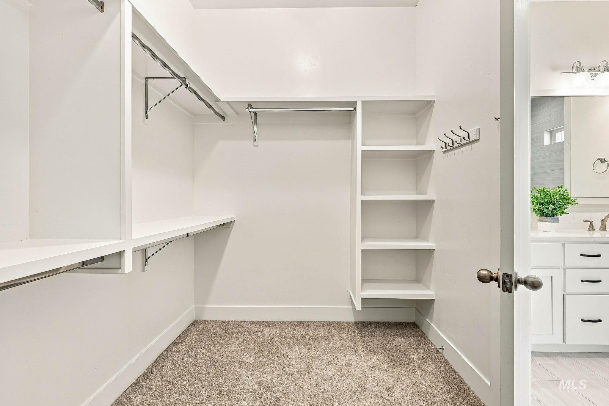 7829 W Corinthia St. Property Photo 32