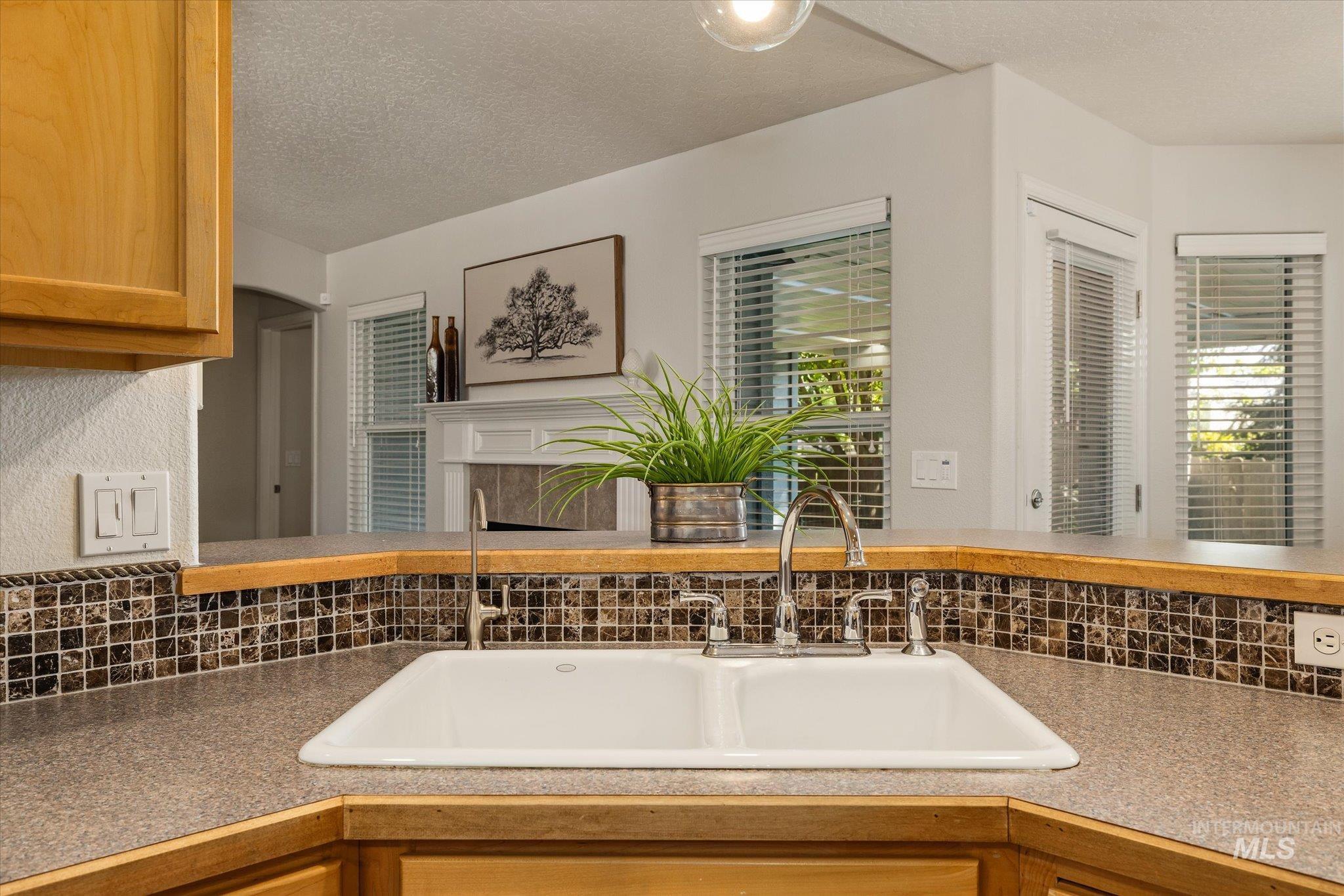 8261 W Galactic Ct Property Photo 20