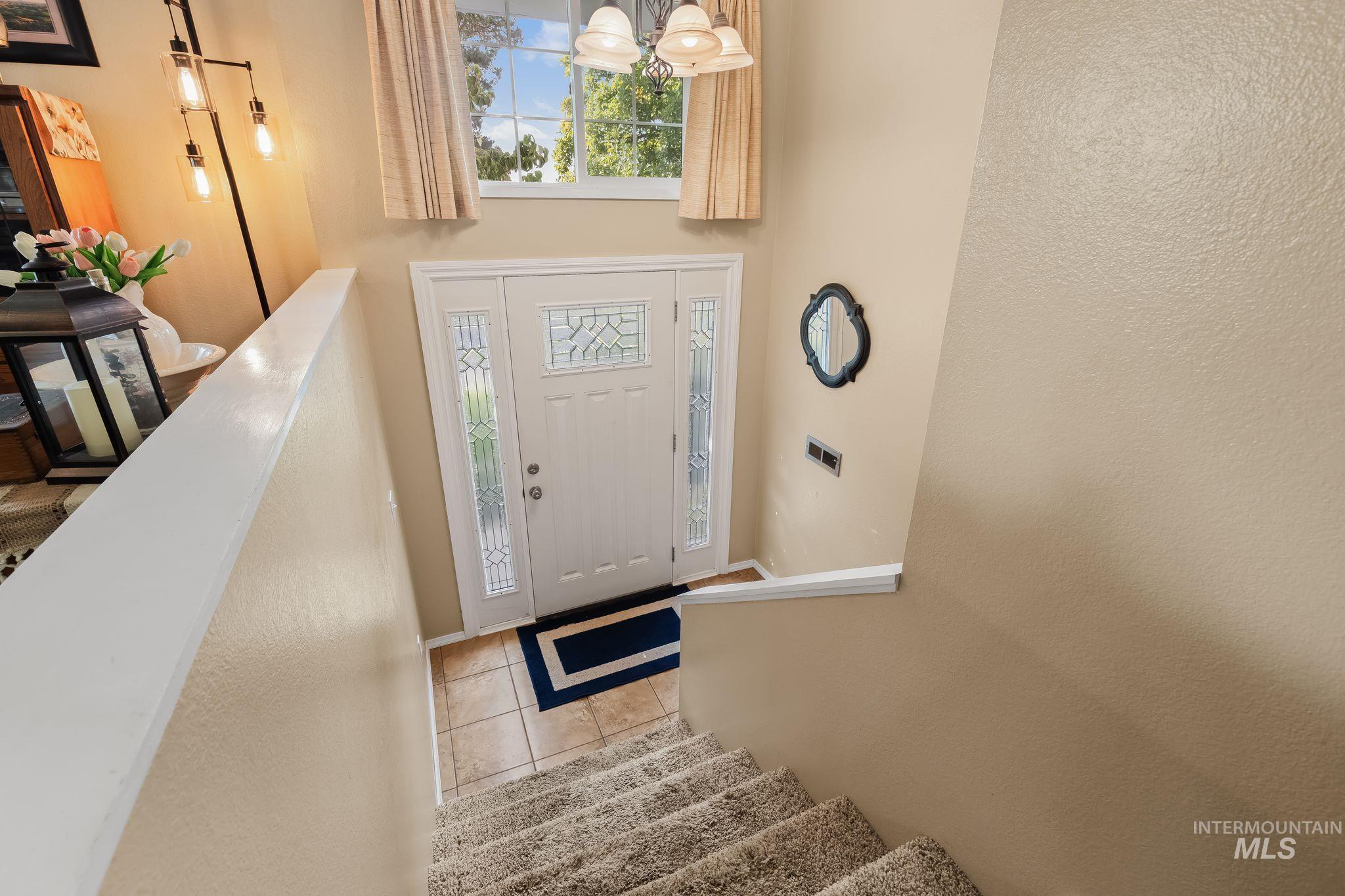 2127 2nd St. Property Photo 5