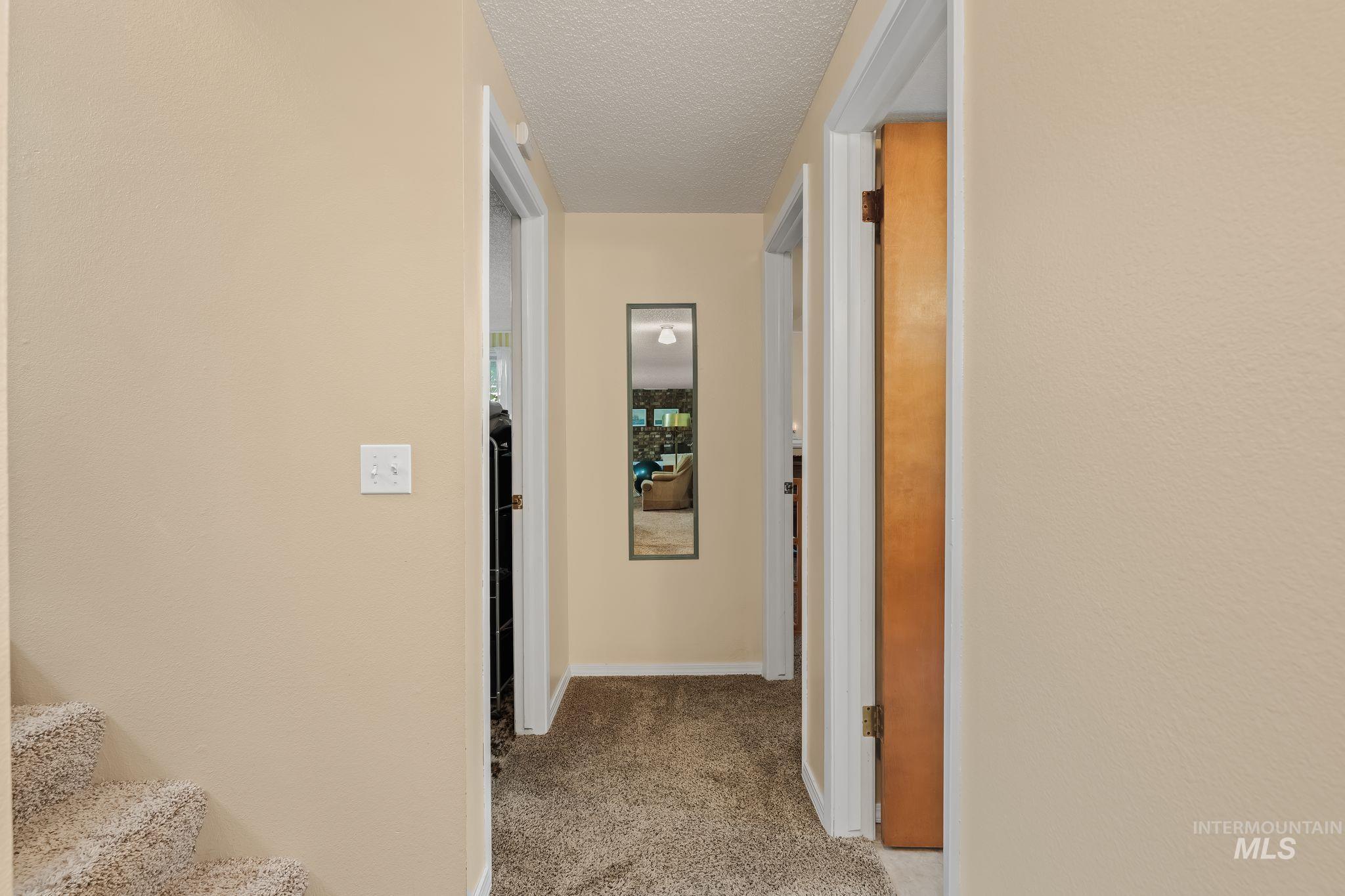 2127 2nd St. Property Photo 21