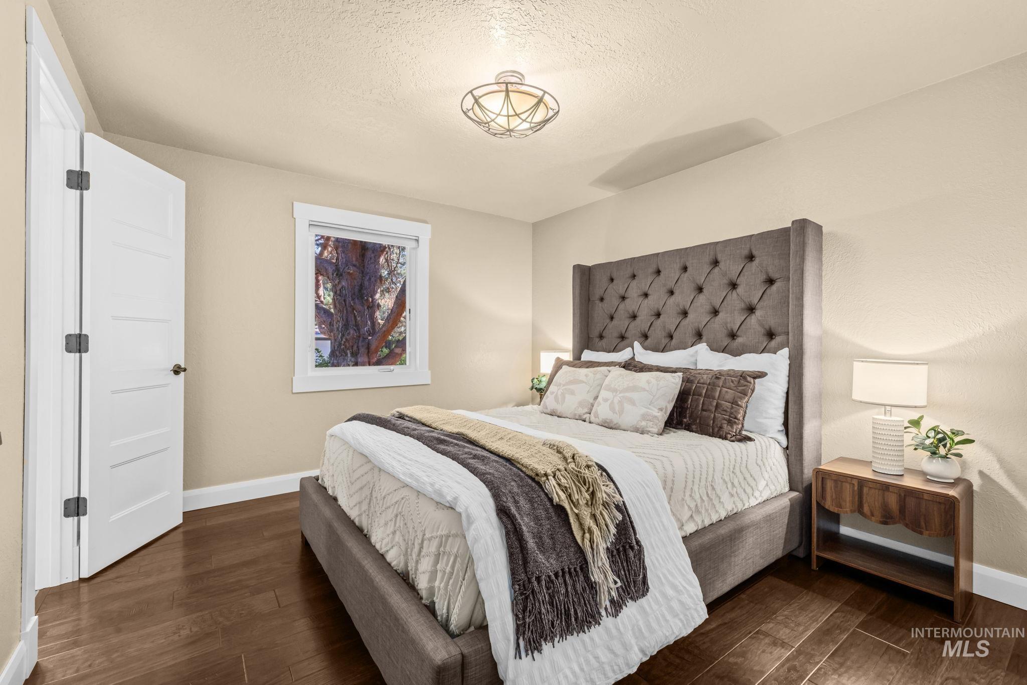 2013 S Coloma Way Property Photo 24