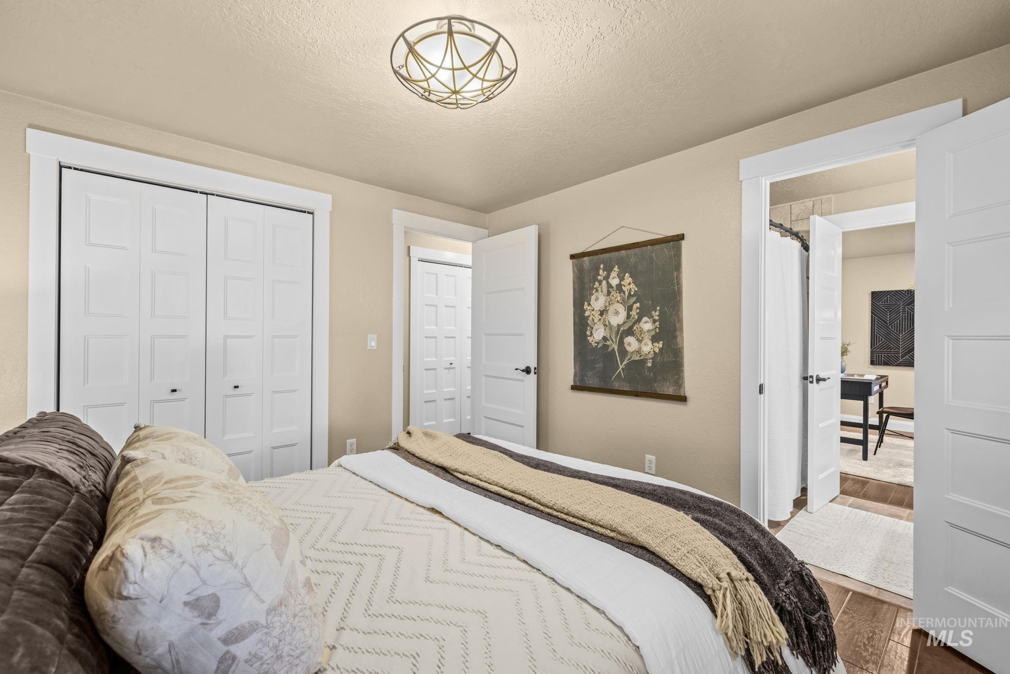 2013 S Coloma Way Property Photo 25