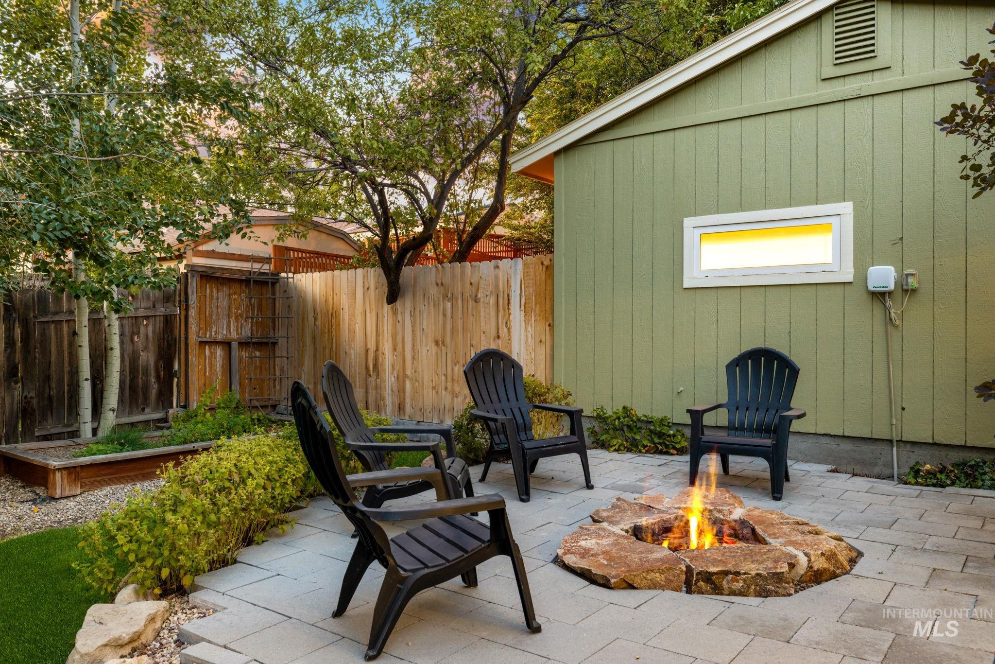 2013 S Coloma Way Property Photo 33