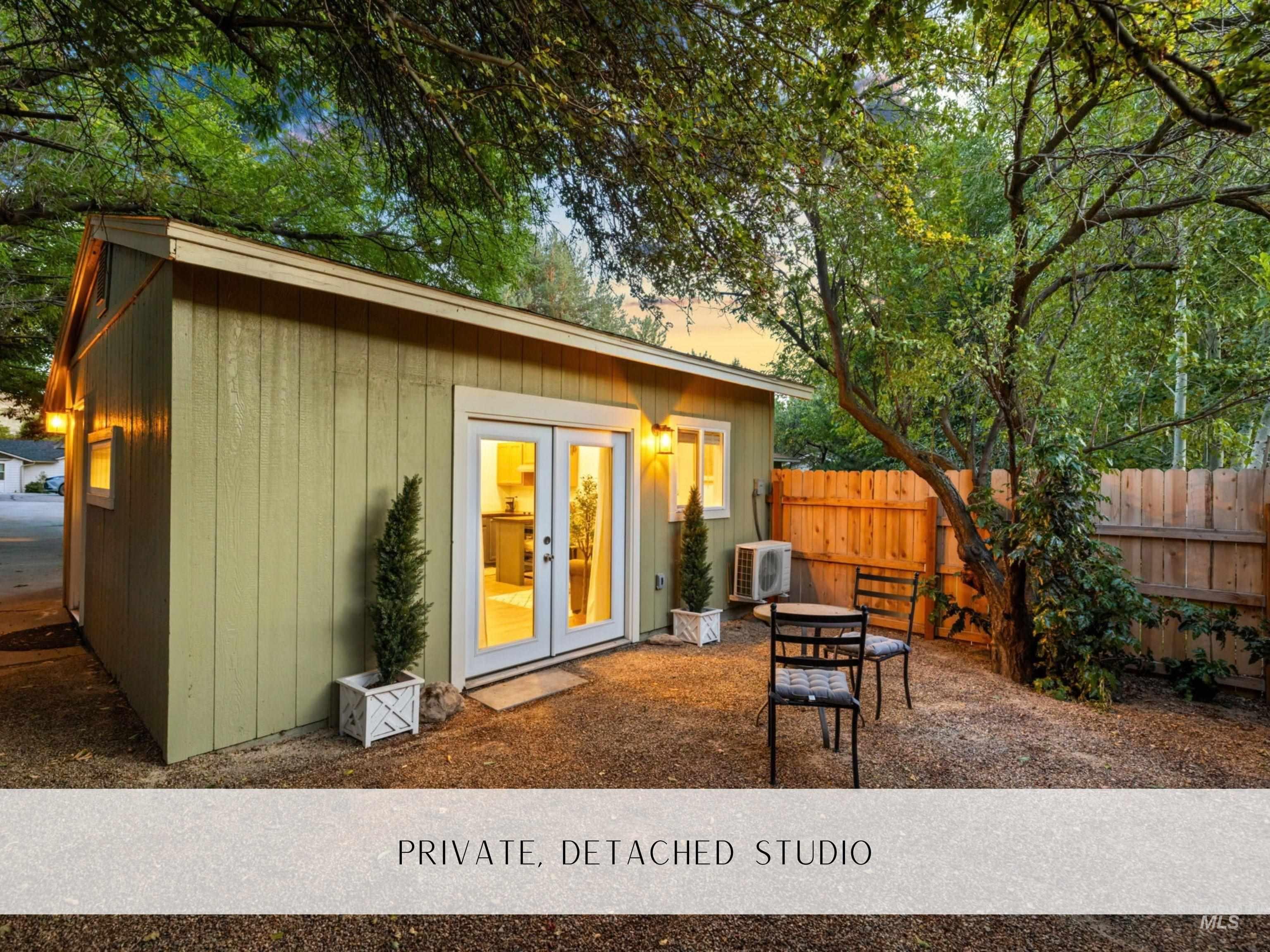 2013 S Coloma Way Property Photo 35