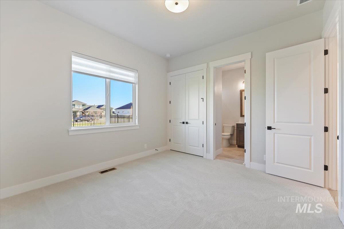 6029 W Carnock Dr Property Photo 26