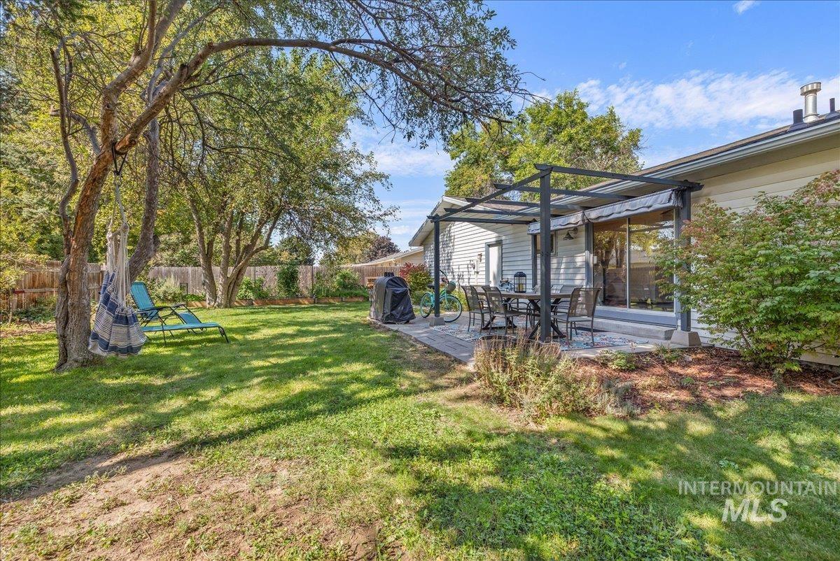 1339 W Carlton St Property Photo 27