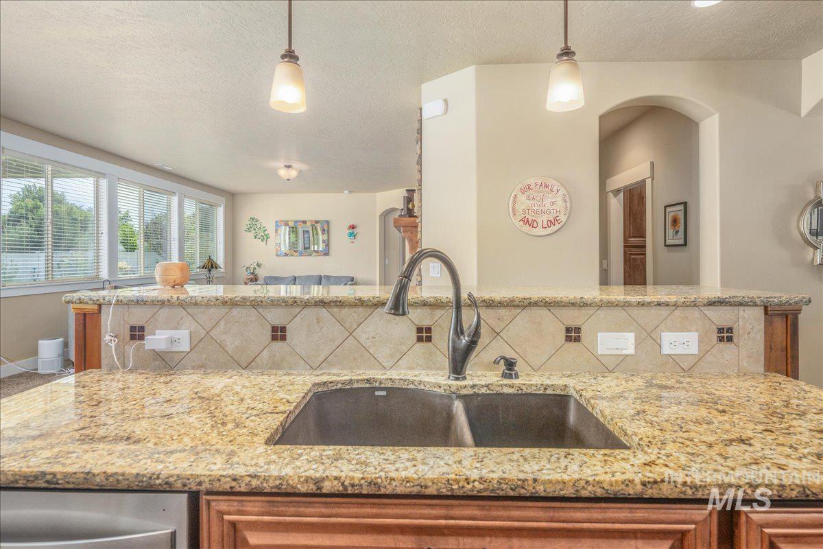 12621 S Carriage Hill Way Property Photo 15