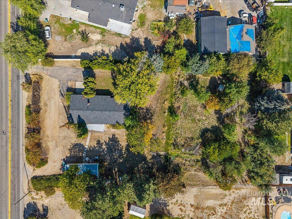 2530 S Cloverdale Rd Property Photo 31