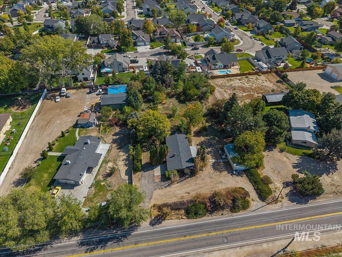 2530 S Cloverdale Rd Property Photo 33