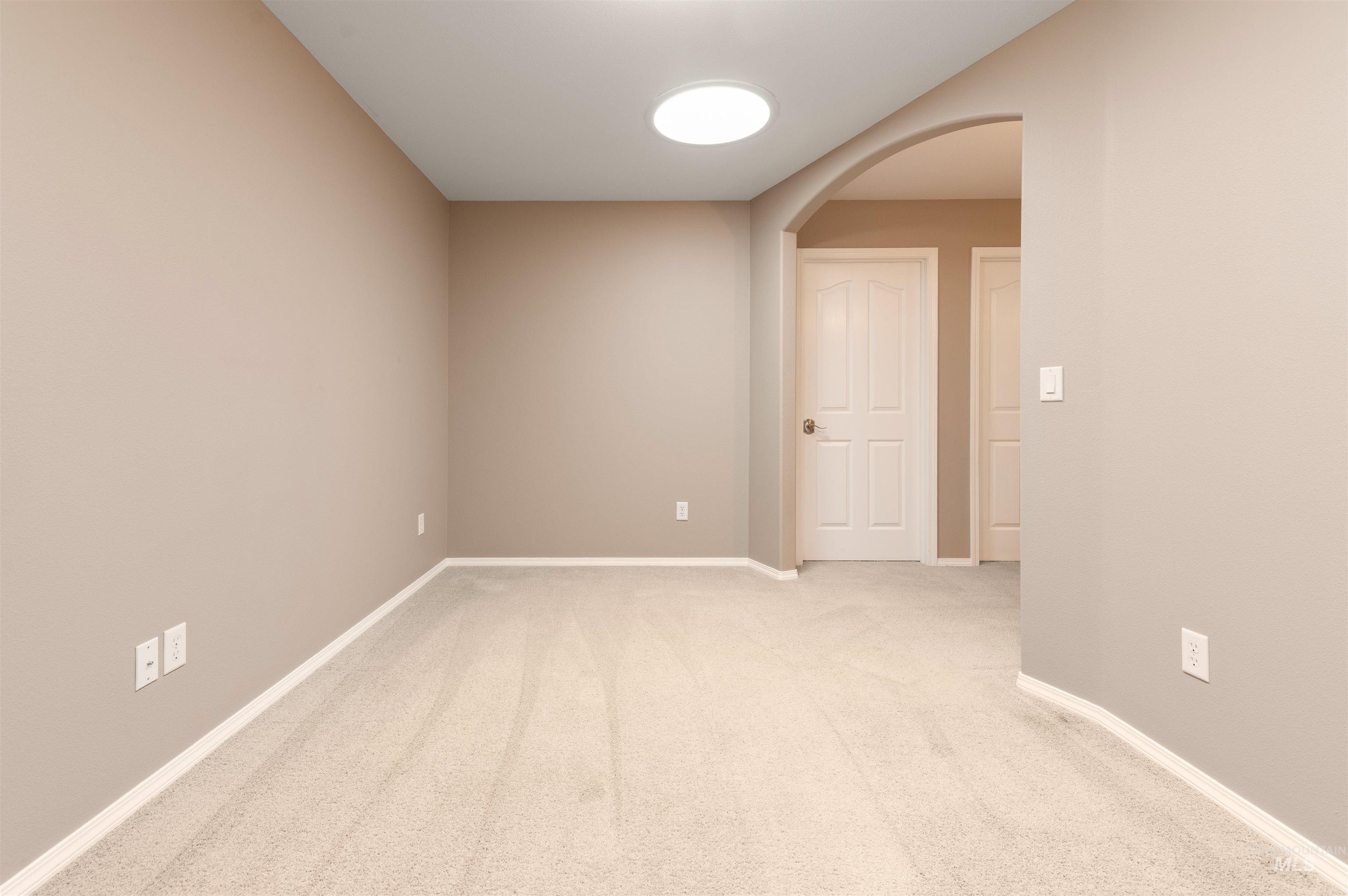 824 Cypress St Property Photo 24