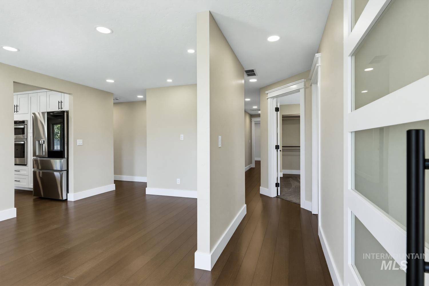 11253 Meadowbrook Dr Property Photo 18