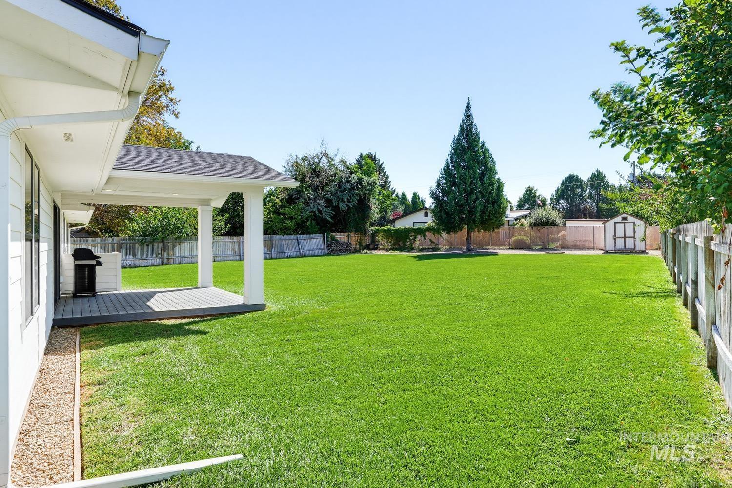 11253 Meadowbrook Dr Property Photo 37
