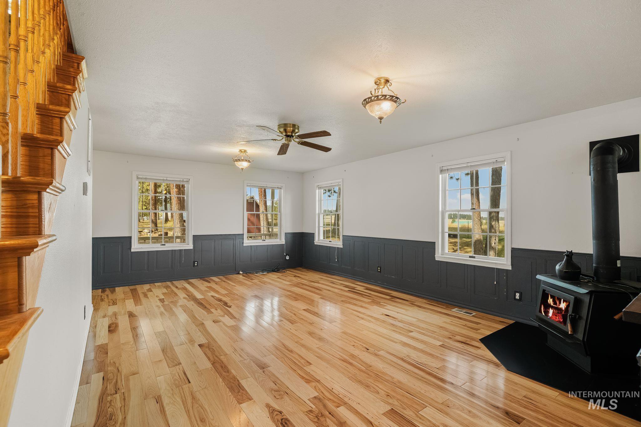 1820 Winchester Rd Property Photo 12