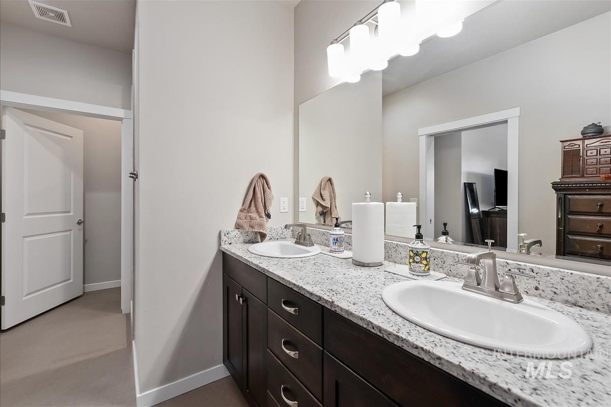 4265 E Bellina Ln Property Photo 14
