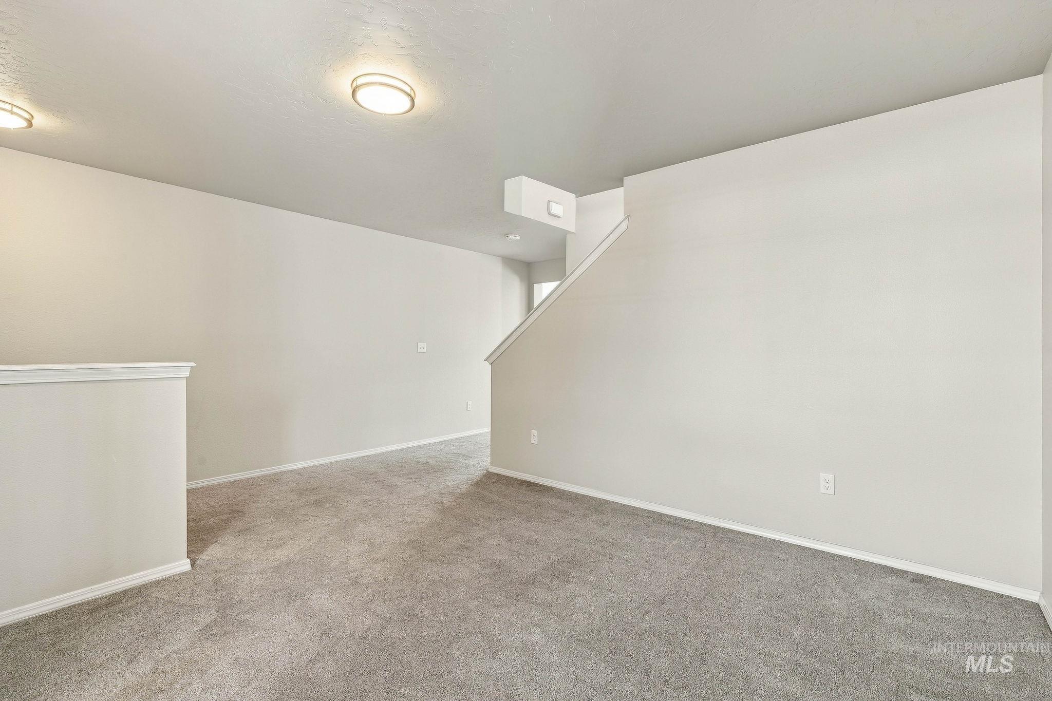 17796 E Pegram Way Property Photo 6