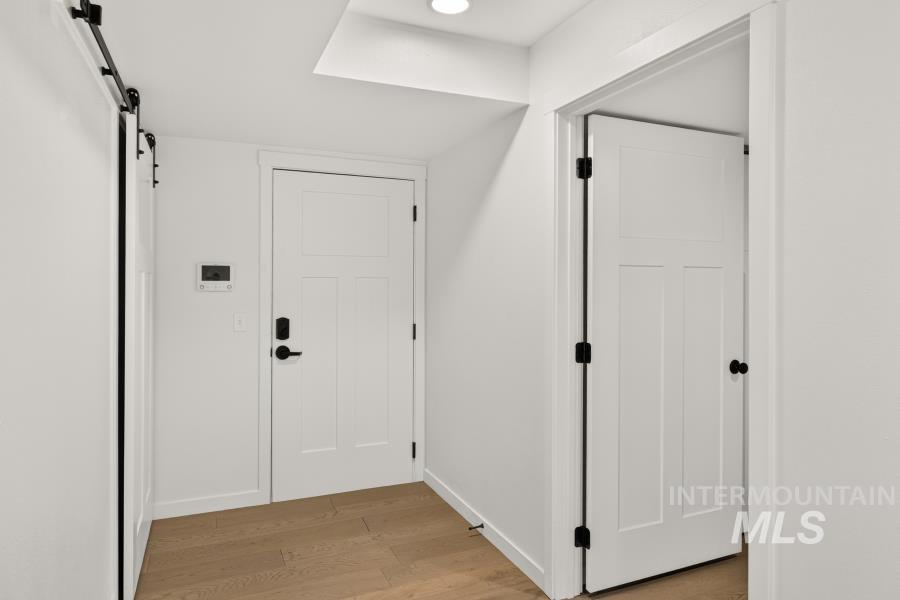 103 N Almon #204 Property Photo 3
