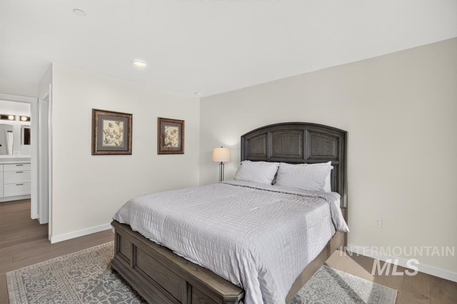 103 N Almon #204 Property Photo 17