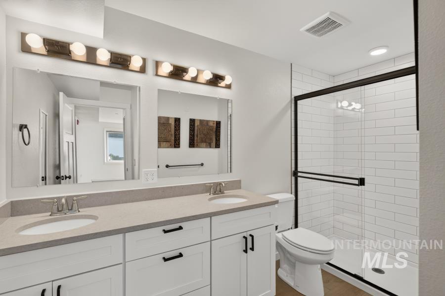 103 N Almon #204 Property Photo 20