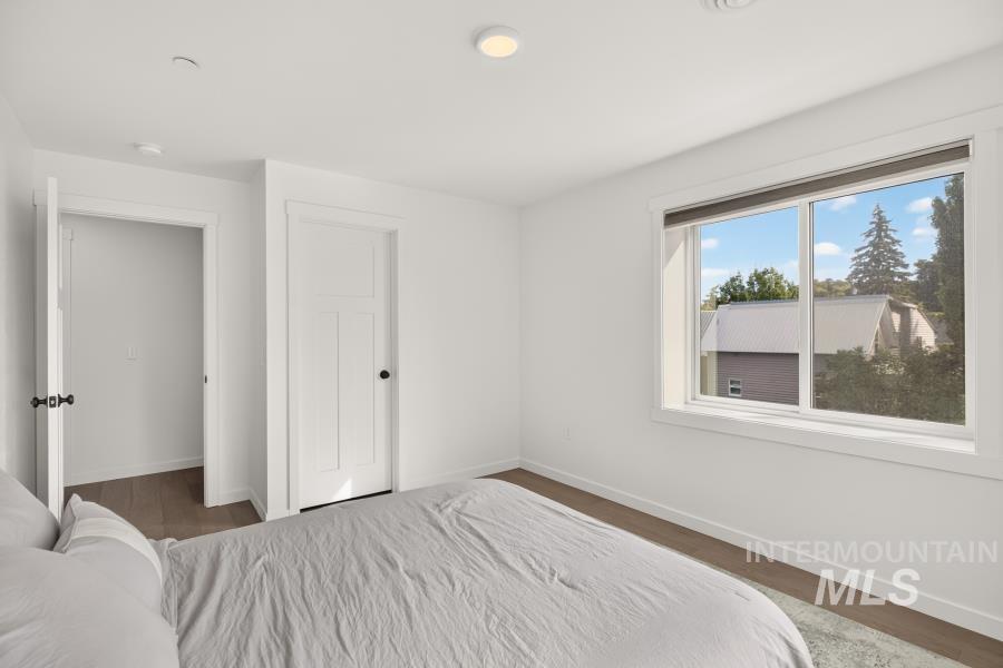 103 N Almon #204 Property Photo 25
