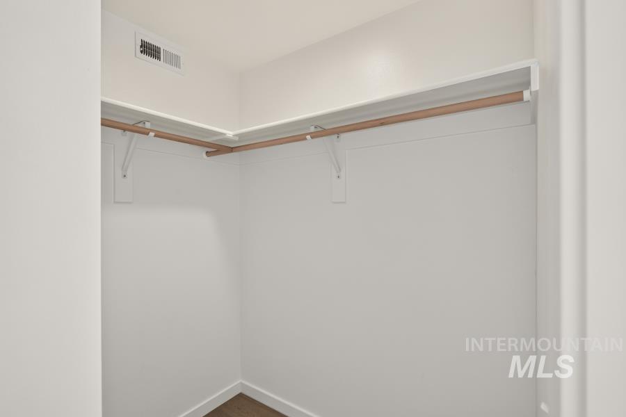 103 N Almon #204 Property Photo 26