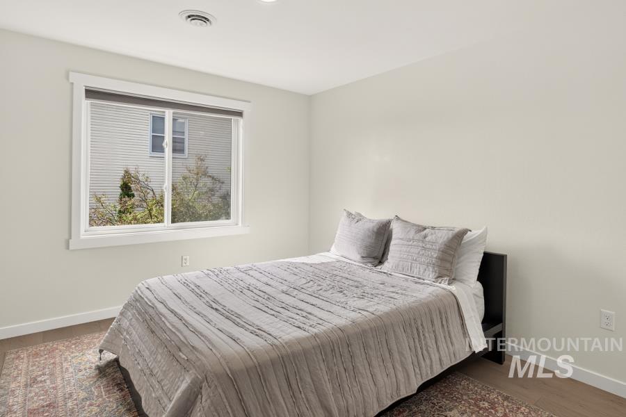 103 N Almon #204 Property Photo 28