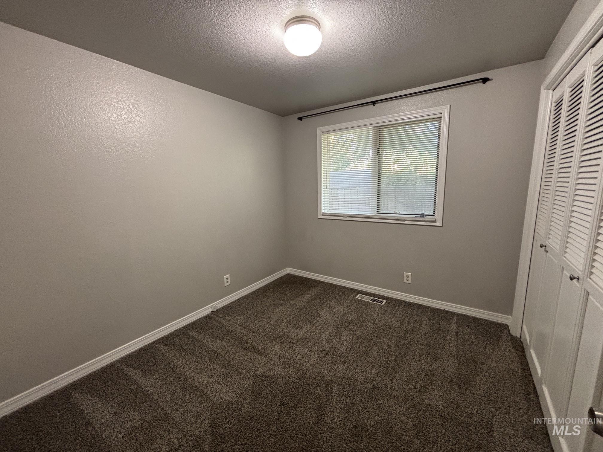 1876 W Malad Ln Property Photo 14