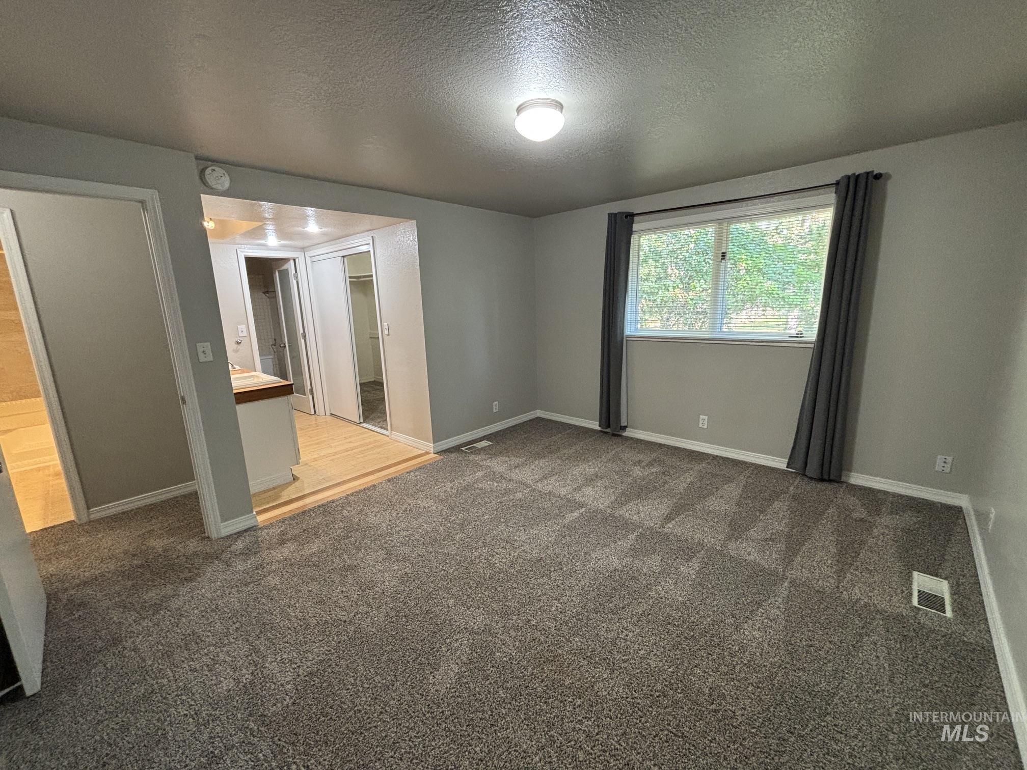 1876 W Malad Ln Property Photo 18