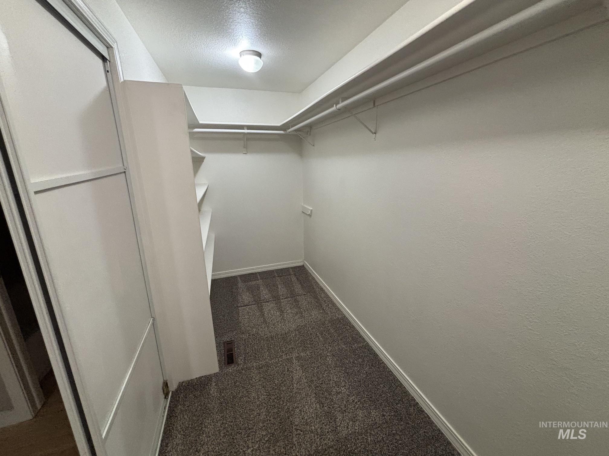 1876 W Malad Ln Property Photo 22