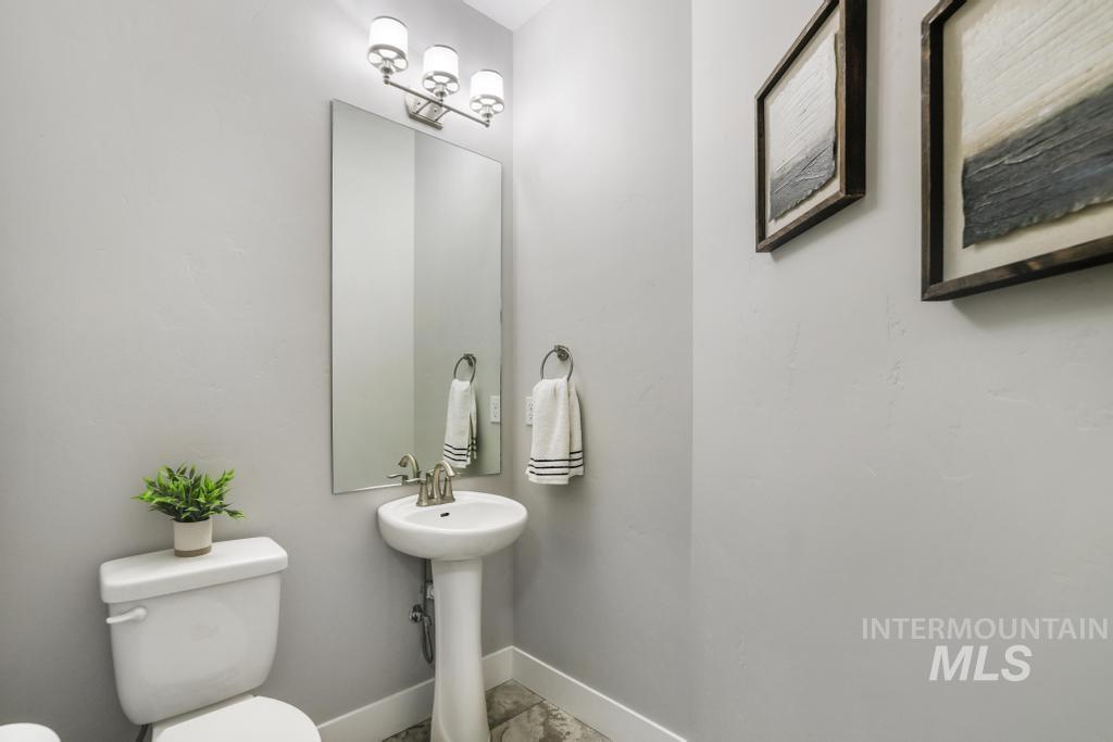 3987 N 3540 E Property Photo 34