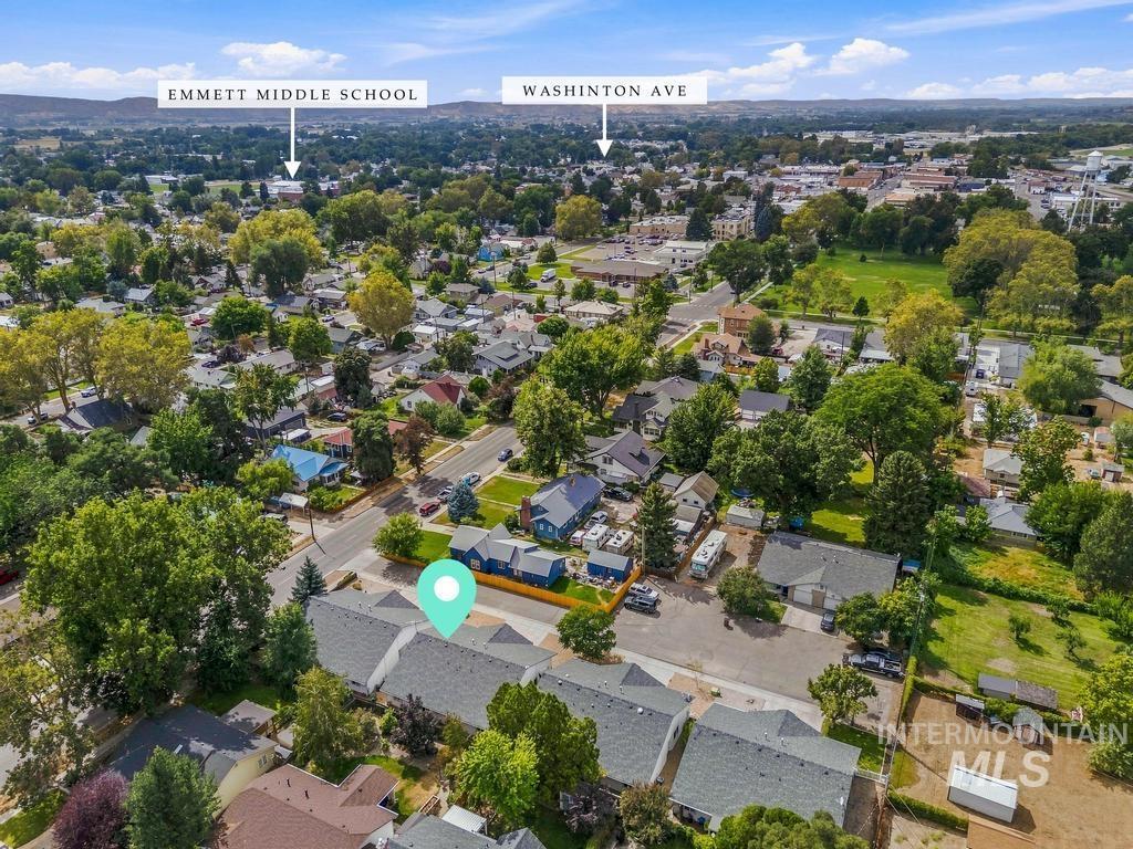804 E E Main St Property Photo 18