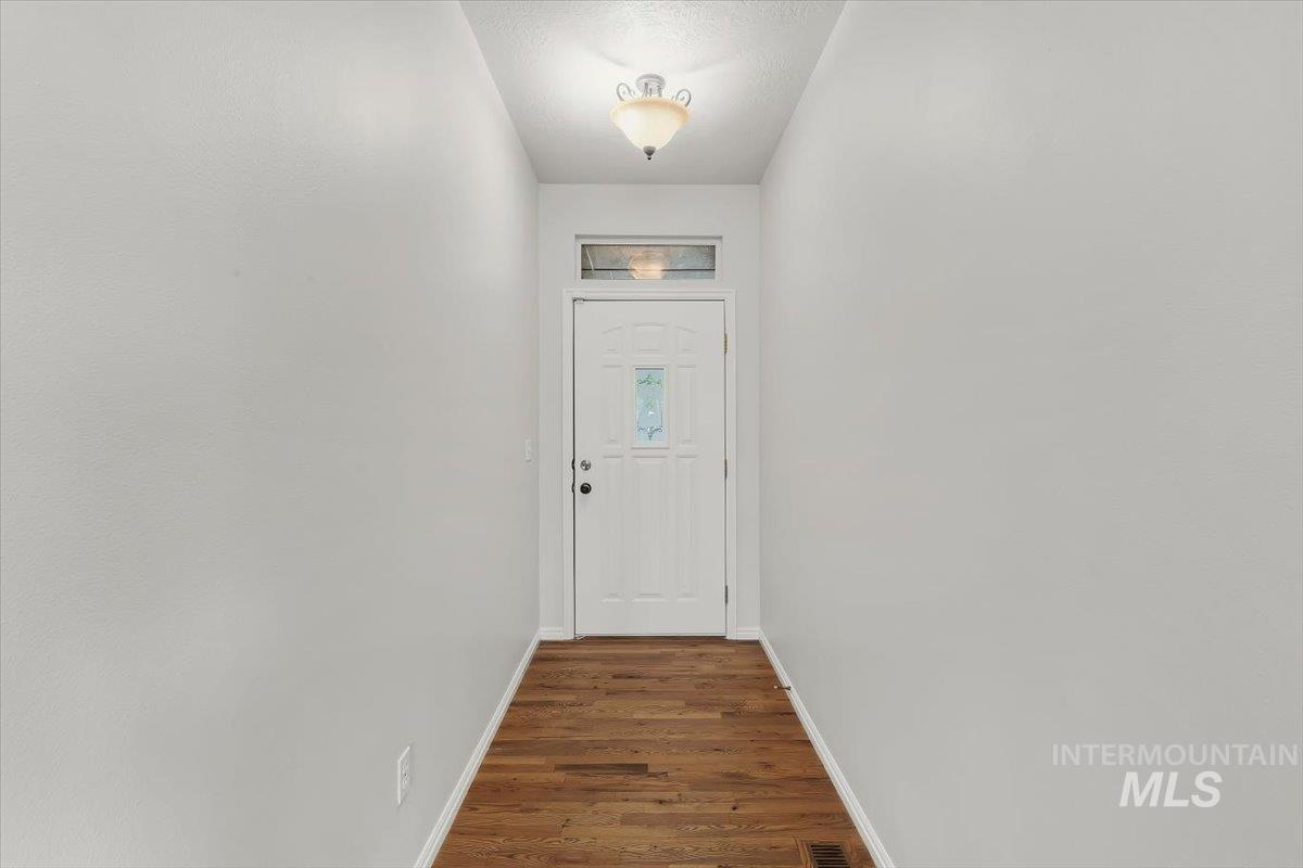 8883 W Dulcimer St. Property Photo 5